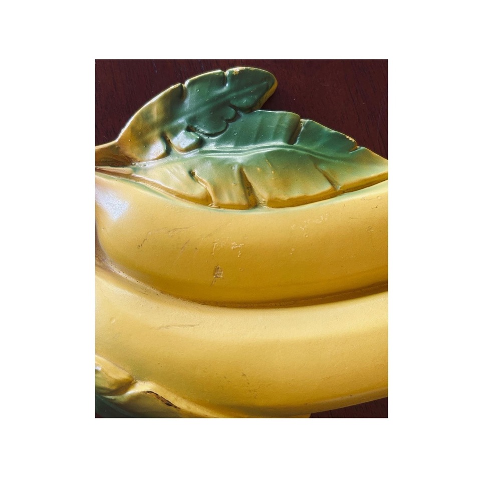 C.C.A.P Banana Wall Hanging Chalkware Kitschy MCM Grandma Farmhouse Core Vintage - Picture 3 of 6